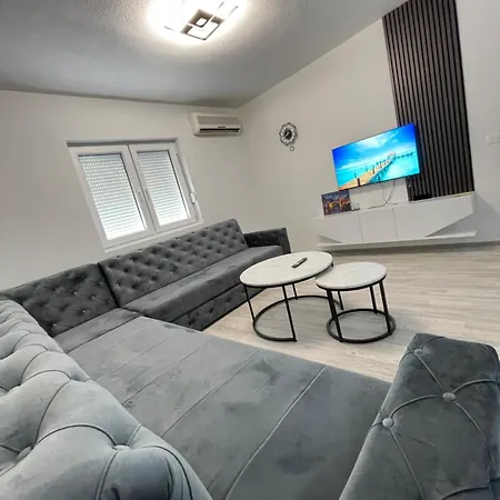 Neretva House Apartamento *