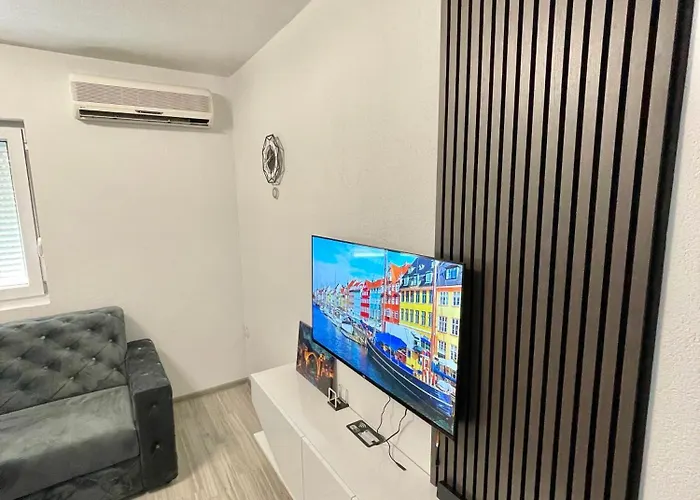 Neretva House Apartment *